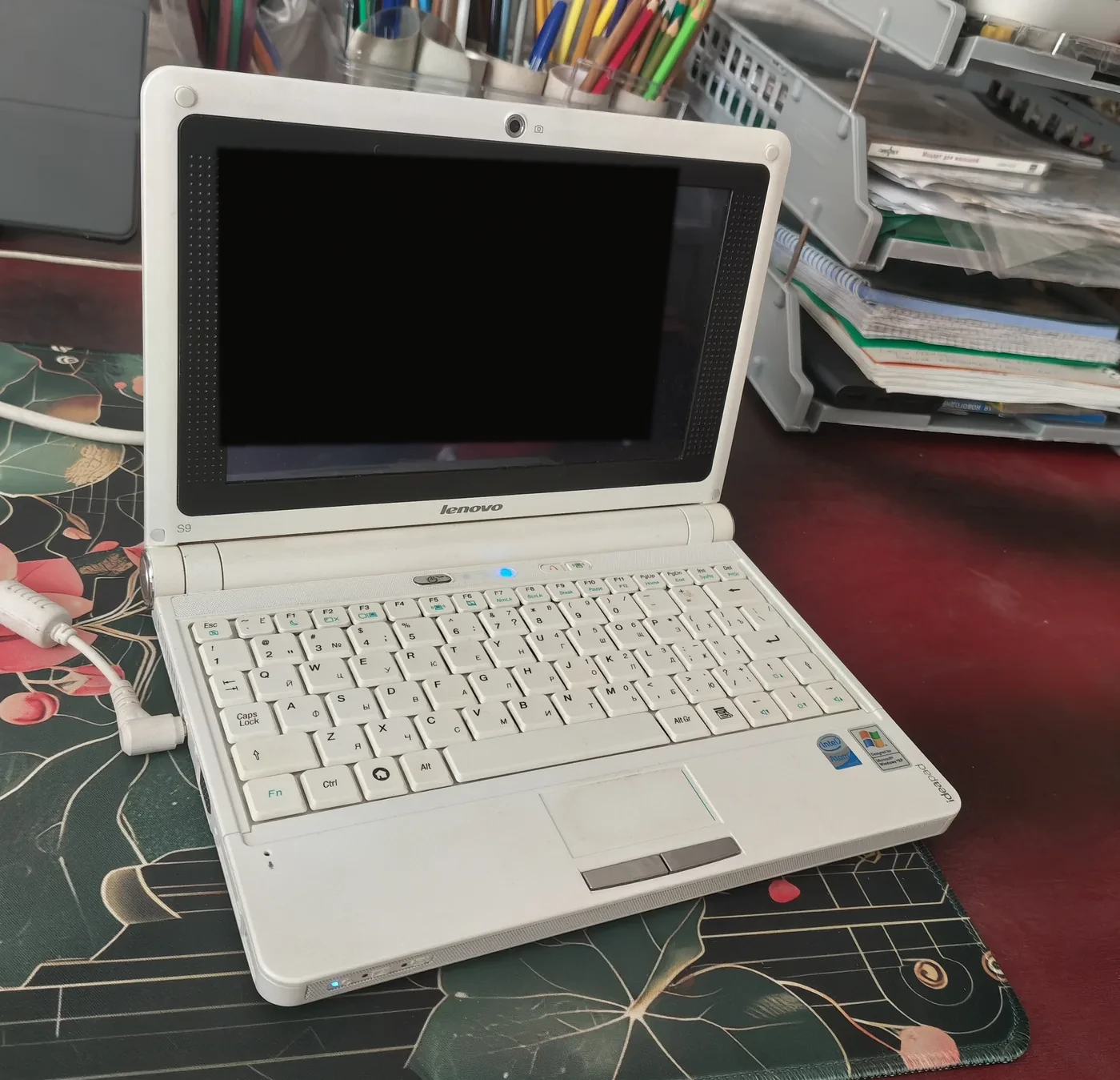 The recovered Lenovo S9 from an oblique angle